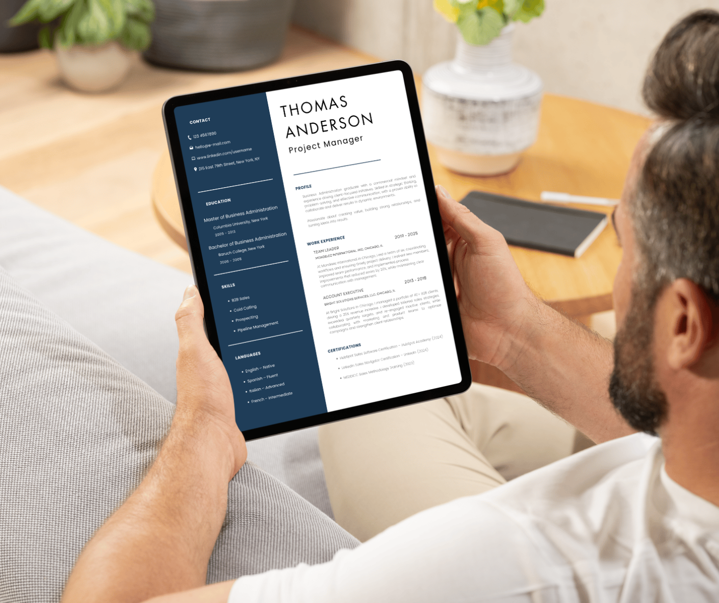 Sales leader & account management ATS-optimized resume template